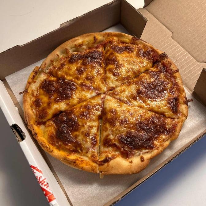 Royal Pizza